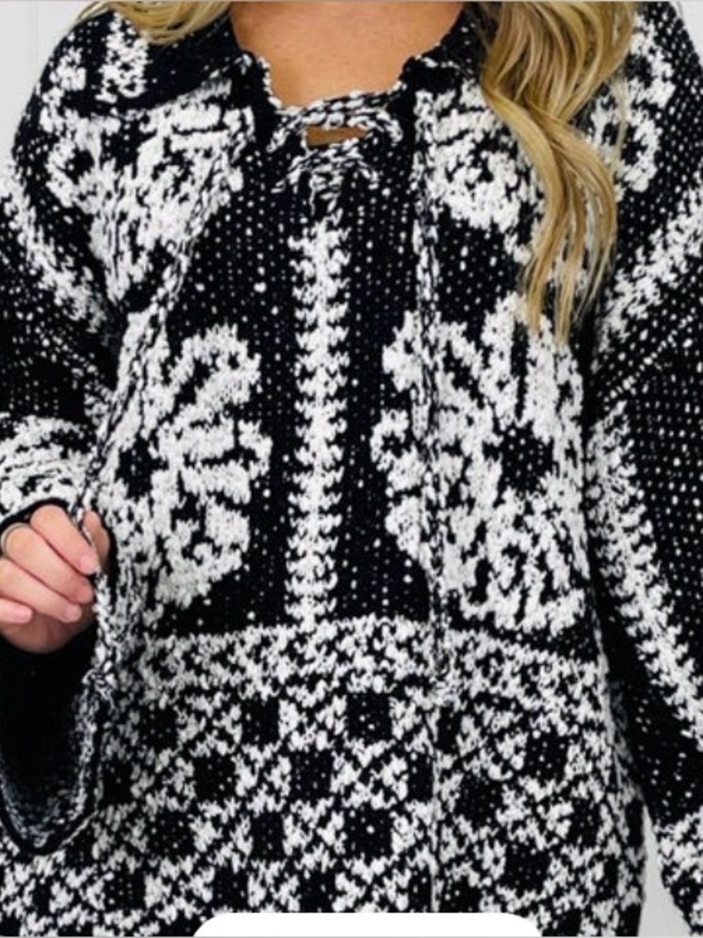 POL Black & White Floral Knit Sweater